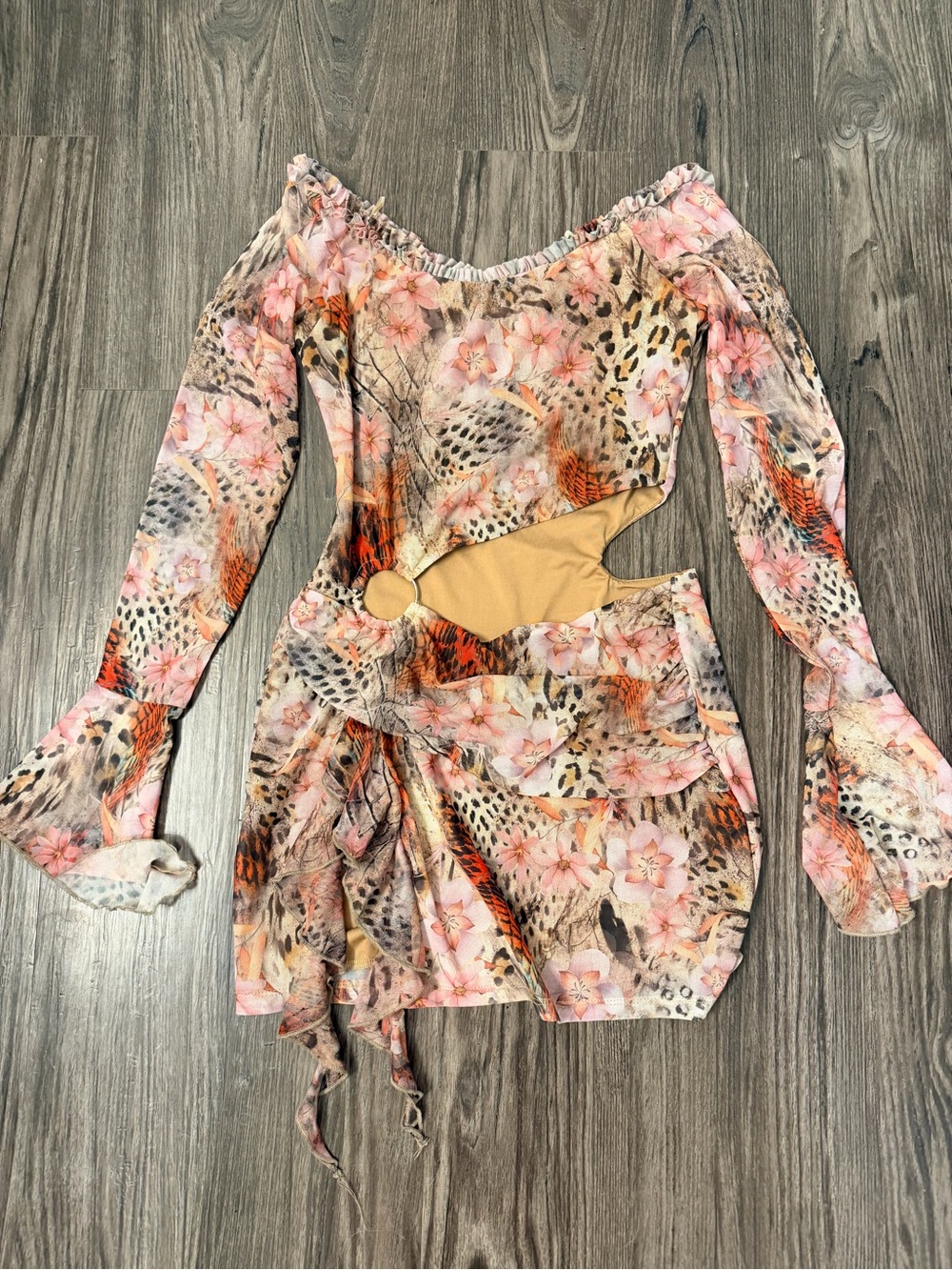 Floral Leopard Off-Shoulder Cutout mini dress - Pink - Picture 2 of 3